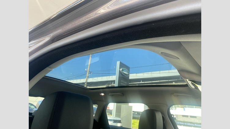 2025 認定中古車 Land Rover Range Rover Velar シャラントグレイ オートマチック DynamicSE 