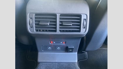 Range Rover Velar 11