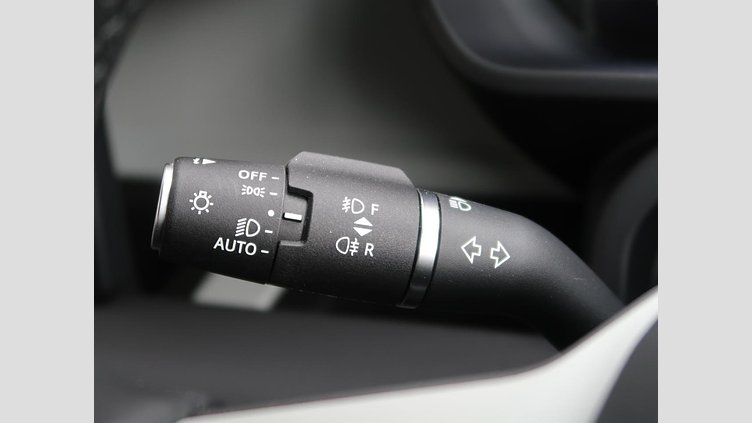 2024 認定中古車 Land Rover Defender 110 Santorini Black D300 カウンティ エクステリアパック キュレーテッドフォージャパン