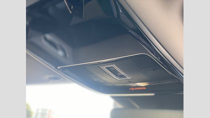 Range Rover Velar 17