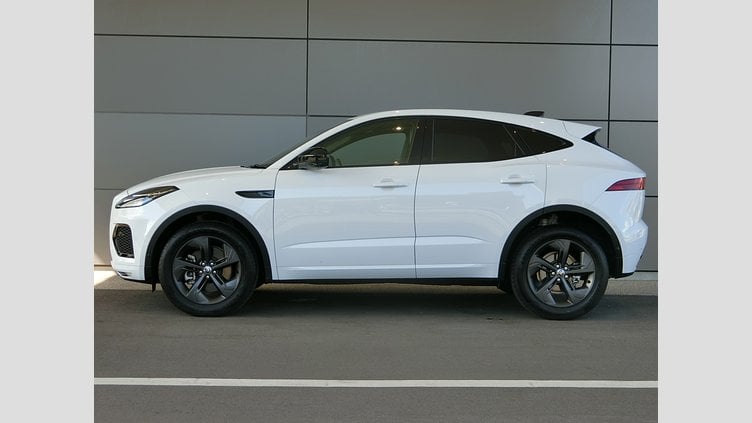 2024 認定中古車 Jaguar E-Pace Fuji White D200 ディーゼルエンジン DYNAMIC SE
