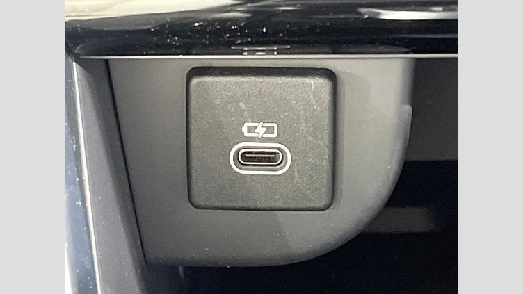 2022 認定中古車 Land Rover Discovery Sport LANTAU BRONZE 4WD SE