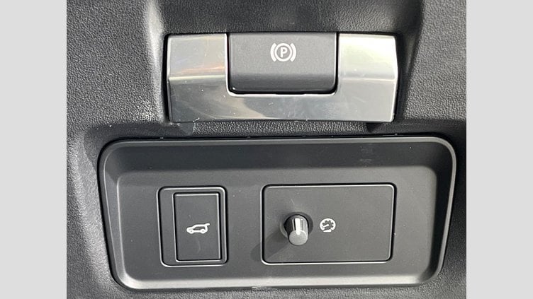 2022 認定中古車 Land Rover Discovery Sport LANTAU BRONZE 4WD SE