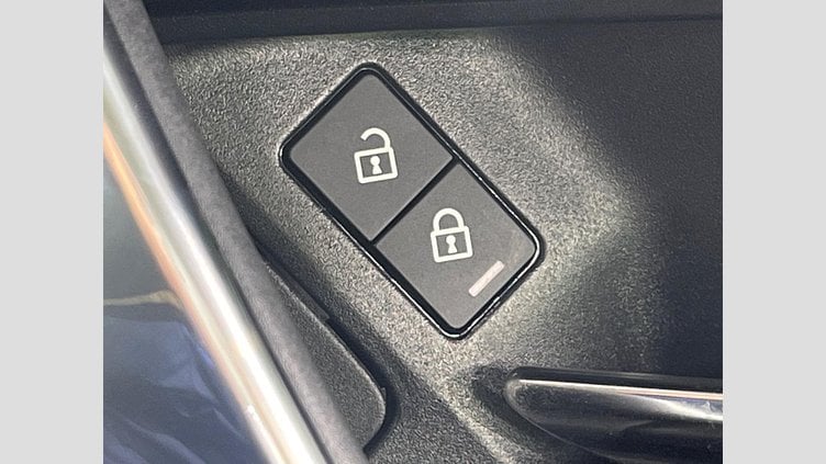 2022 認定中古車 Land Rover Discovery Sport LANTAU BRONZE 4WD SE