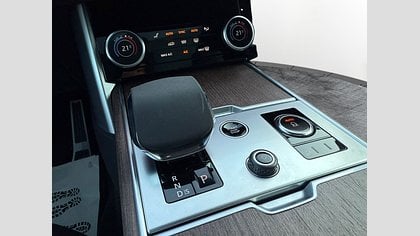 Range Rover 22