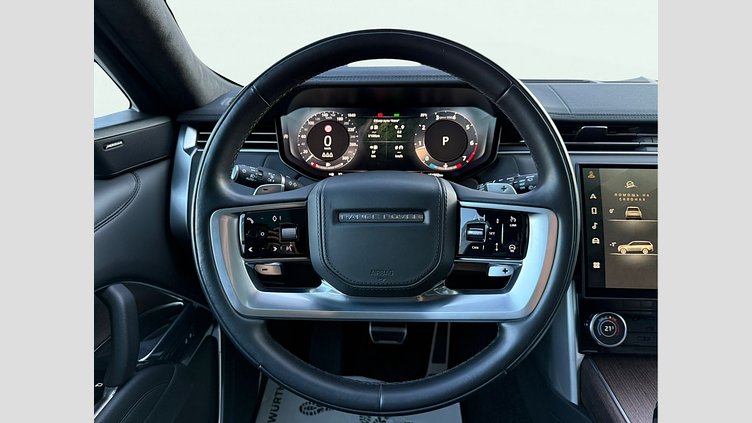 2022 Approved Land Rover Range Rover Santorini Black Офіційний автомобіль з прозорою сервісною історією! 
Всё технічне обслуговування тільки на офіційній станції! 
Без ДТП, підкрасів тощо!!! 
Весь автомобіль в матовій захисній плівці!  HSE
