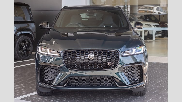2025 New Jaguar F-Pace British Racing Green in Gloss finish P575 PETROL SVR 575 EDITION