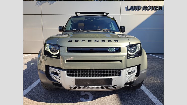 2022 JAZDENÉ VOZIDLÁ Land Rover Defender 110 Pangea Green 4x4 3.0 I6 P400 MHEV SE A/T AWD