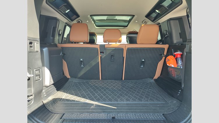 2022 JAZDENÉ VOZIDLÁ Land Rover Defender 110 Pangea Green 4x4 3.0 I6 P400 MHEV SE A/T AWD