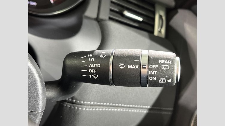 2016 認定中古車 Land Rover Range Rover Evoque Fuji White ４WD SEプラス