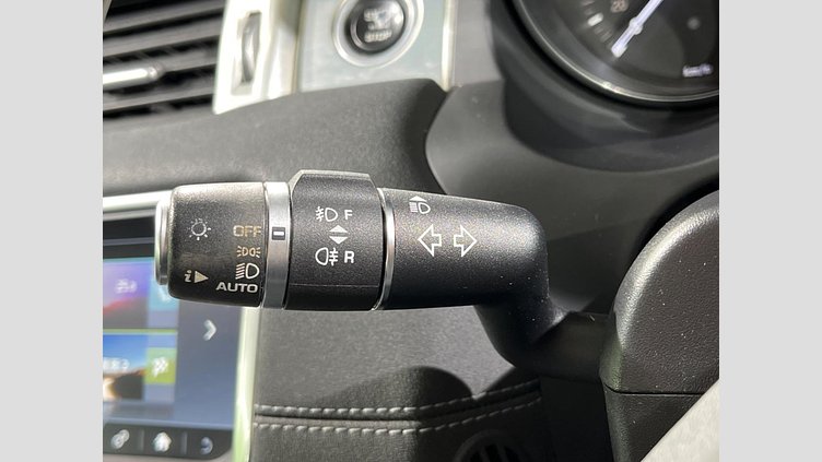 2016 認定中古車 Land Rover Range Rover Evoque Fuji White ４WD SEプラス