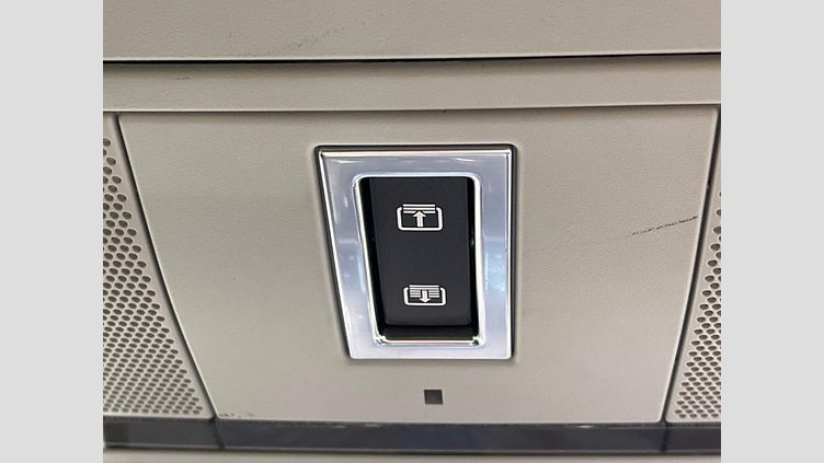 2016 認定中古車 Land Rover Range Rover Evoque Fuji White ４WD SEプラス