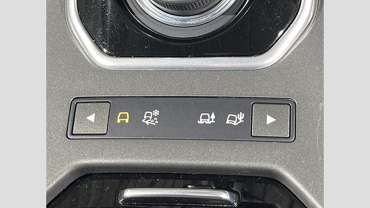 2016 認定中古車 Land Rover Range Rover Evoque Fuji White ４WD SEプラス