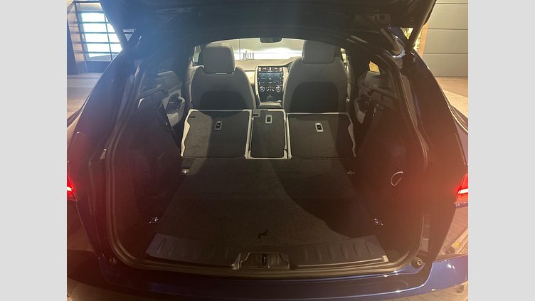 2022 認定中古車 Jaguar E-Pace Bluefire Blue P250 R-Dynamic SE