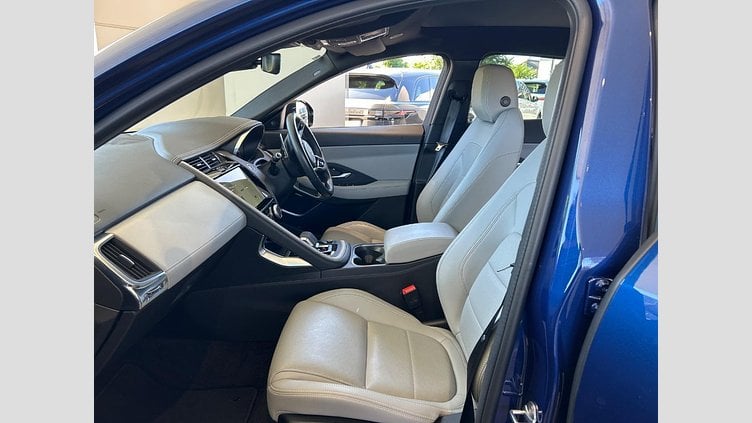 2022 認定中古車 Jaguar E-Pace Bluefire Blue P250 R-Dynamic SE