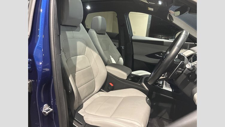 2022 認定中古車 Jaguar E-Pace Bluefire Blue P250 R-Dynamic SE