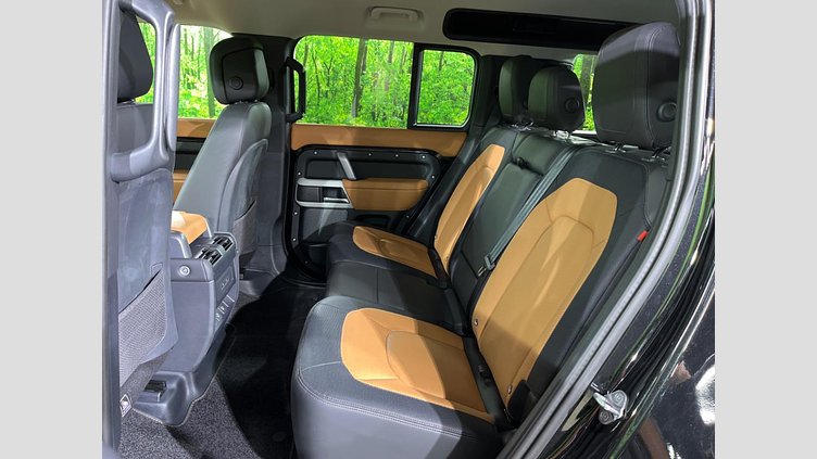 2024 認定中古車 Land Rover Defender 110 Santorini Black ４WD ダイナミックＨＳＥ Ｄ３００ エアサスペンション装着車