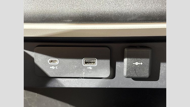 2024 認定中古車 Land Rover Defender 110 Santorini Black ４WD ダイナミックＨＳＥ Ｄ３００ エアサスペンション装着車