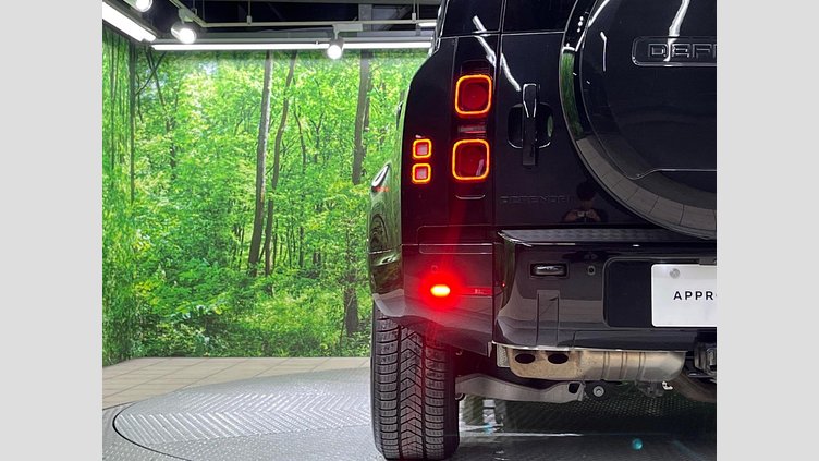 2024 認定中古車 Land Rover Defender 110 Santorini Black ４WD ダイナミックＨＳＥ Ｄ３００ エアサスペンション装着車