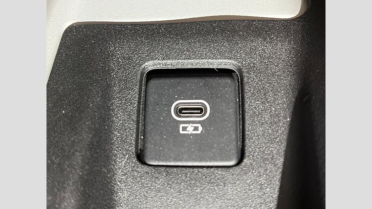 2024 認定中古車 Land Rover Defender 110 Santorini Black ４WD ダイナミックＨＳＥ Ｄ３００ エアサスペンション装着車