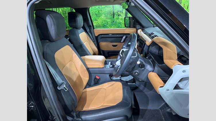 2024 認定中古車 Land Rover Defender 110 Santorini Black ４WD ダイナミックＨＳＥ Ｄ３００ エアサスペンション装着車