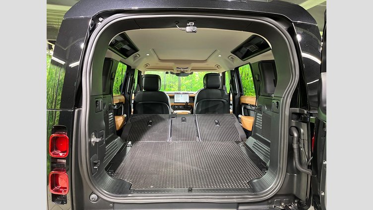 2024 認定中古車 Land Rover Defender 110 Santorini Black ４WD ダイナミックＨＳＥ Ｄ３００ エアサスペンション装着車