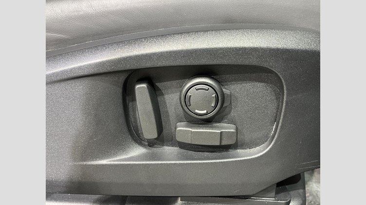 2024 認定中古車 Land Rover Defender 110 Santorini Black ４WD ダイナミックＨＳＥ Ｄ３００ エアサスペンション装着車