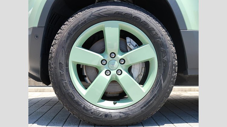 2023 認定中古車 Land Rover Defender 110 Pangea Green D300 １１０ ７５ｔｈリミテッドエディション