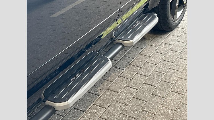 2022 認定中古車 Land Rover Defender 110 Carpathian Grey D300 AWD X-Dynamic HSE