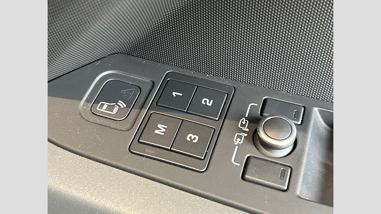 2022 認定中古車 Land Rover Defender 110 Carpathian Grey D300 AWD X-Dynamic HSE