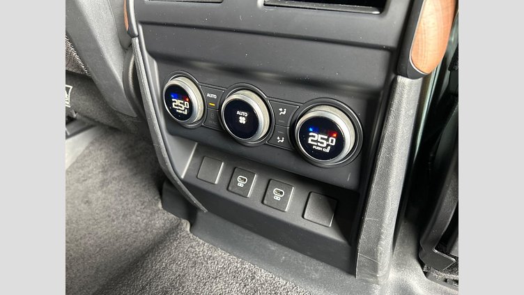 2022 認定中古車 Land Rover Defender 110 Carpathian Grey D300 AWD X-Dynamic HSE