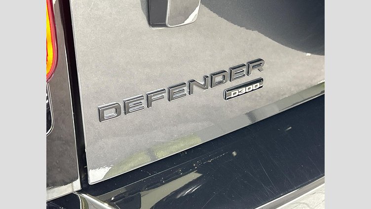 2022 認定中古車 Land Rover Defender 110 Carpathian Grey D300 AWD X-Dynamic HSE