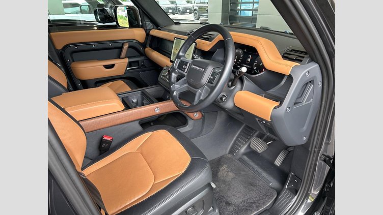 2022 認定中古車 Land Rover Defender 110 Carpathian Grey D300 AWD X-Dynamic HSE