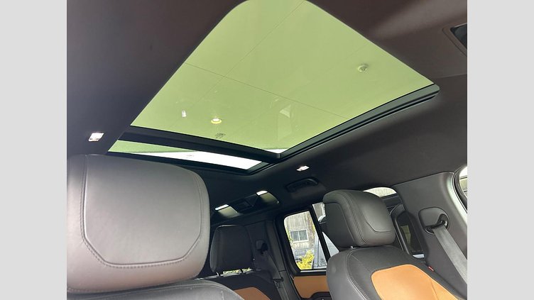 2022 認定中古車 Land Rover Defender 110 Carpathian Grey D300 AWD X-Dynamic HSE