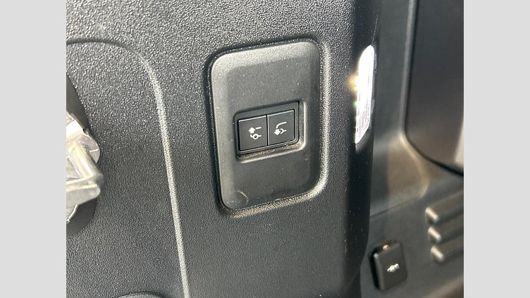 2022 認定中古車 Land Rover Defender 110 Carpathian Grey D300 AWD X-Dynamic HSE