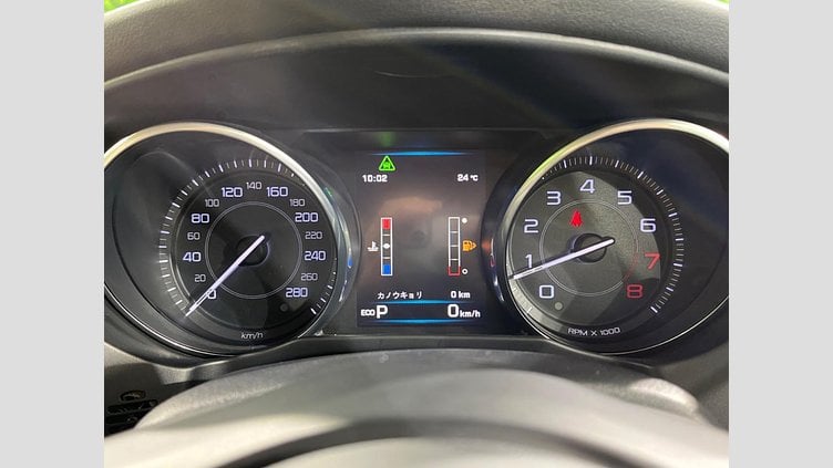2015 認定中古車 Jaguar XE Bluefire Blue ２WD プレステージ