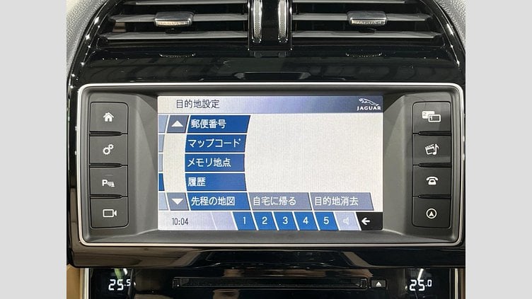 2015 認定中古車 Jaguar XE Bluefire Blue ２WD プレステージ
