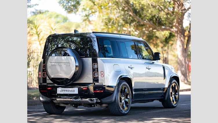 2024 Approved Land Rover Defender 110 Silicon Silver 4x4 Auto D350 X