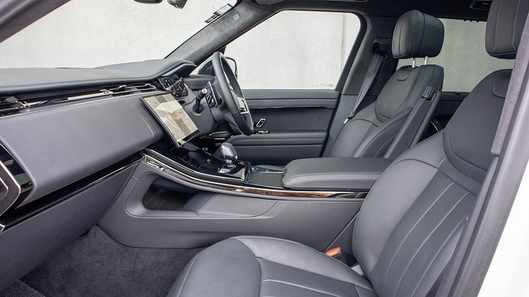 2025 Approved Land Rover Range Rover Sport Ostuni Pearl White P530 Autobiography