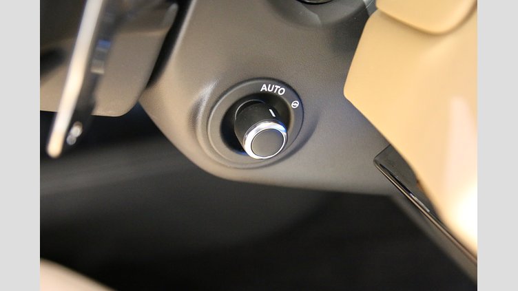 2025 認定中古車 Land Rover Range Rover Sport カルパチアングレイ D300 AWD（AT） AUTOBIOGRAPHY D300