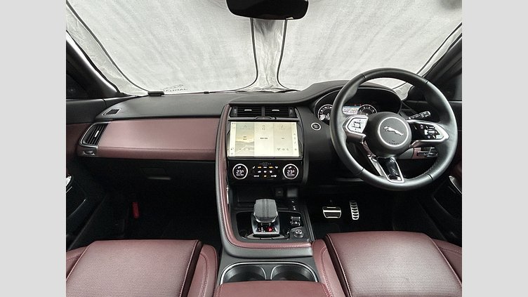 2024 認定中古車 Jaguar E-Pace Santorini Black 2.0L　P250 R-DynamicSE