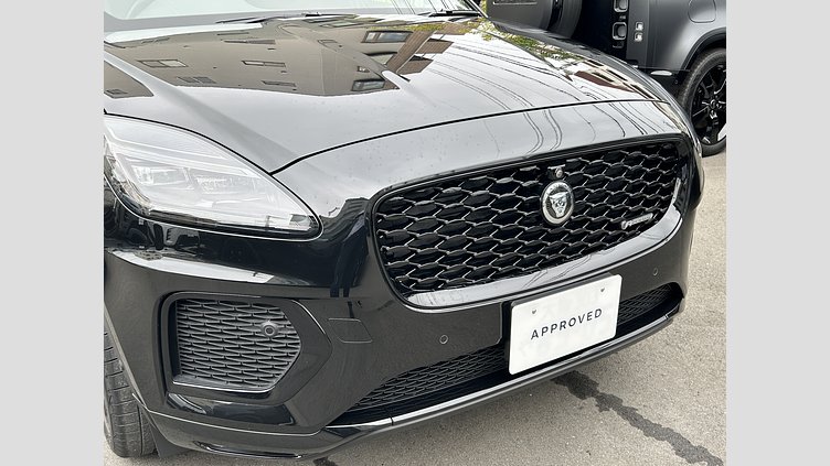 2024 認定中古車 Jaguar E-Pace Santorini Black 2.0L　P250 R-DynamicSE