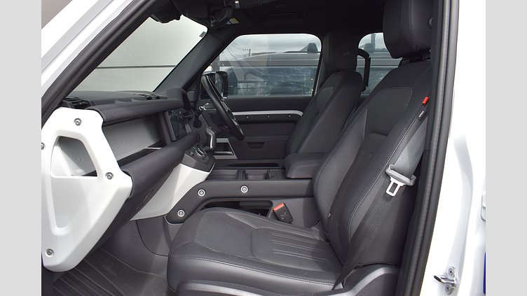 2020 認定中古車 Land Rover Defender 110 Fuji White D300 4WD 110X DYNAMIC SE D300 4WD