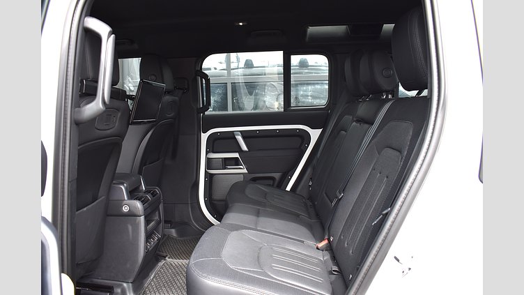 2020 認定中古車 Land Rover Defender 110 Fuji White D300 4WD 110X DYNAMIC SE D300 4WD