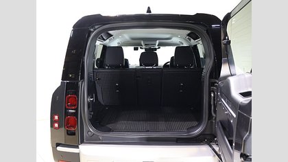 Defender 110 21
