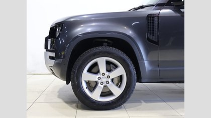Defender 110 28