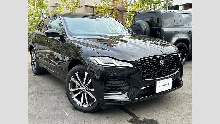 2024 認定中古車 Jaguar F-Pace Santorini Black 2.0L 204D R-DynamicSE