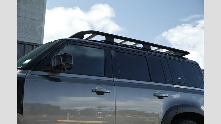 2022 Approved Land Rover Defender 110 Silicon Silver 110 P400 HSE