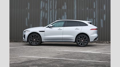 F-Pace 3