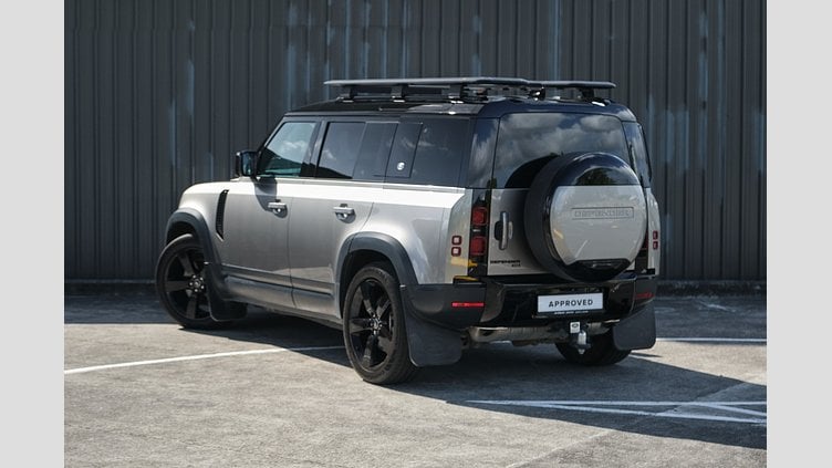 2022 Approved Land Rover Defender 110 Silicon Silver 110 P400 HSE